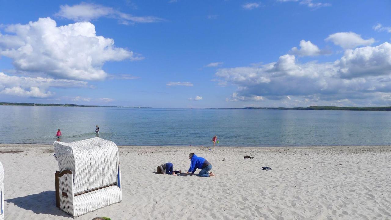 Seeblick I - Geraeumige 90Qm - Ganzes Haus - 50M Zum Naturstrand - Mit Terrasse Und Grossem Garten - Kueche Neu Gluecksburg Ngoại thất bức ảnh